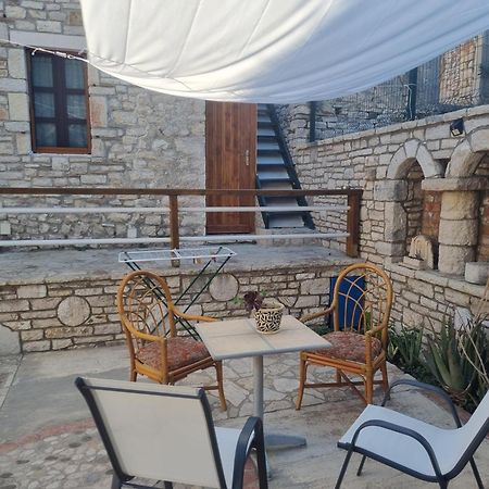 Villa Olive Old Qeparo Eksteriør bilde