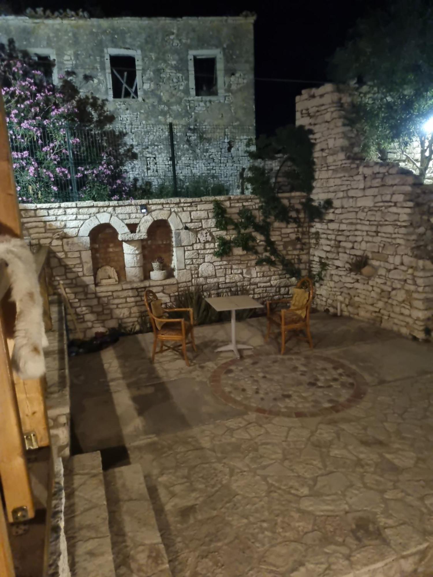 Villa Olive Old Qeparo Eksteriør bilde